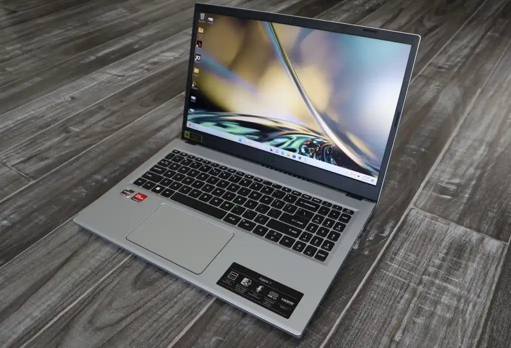 لپ تاپ acer aspire 3